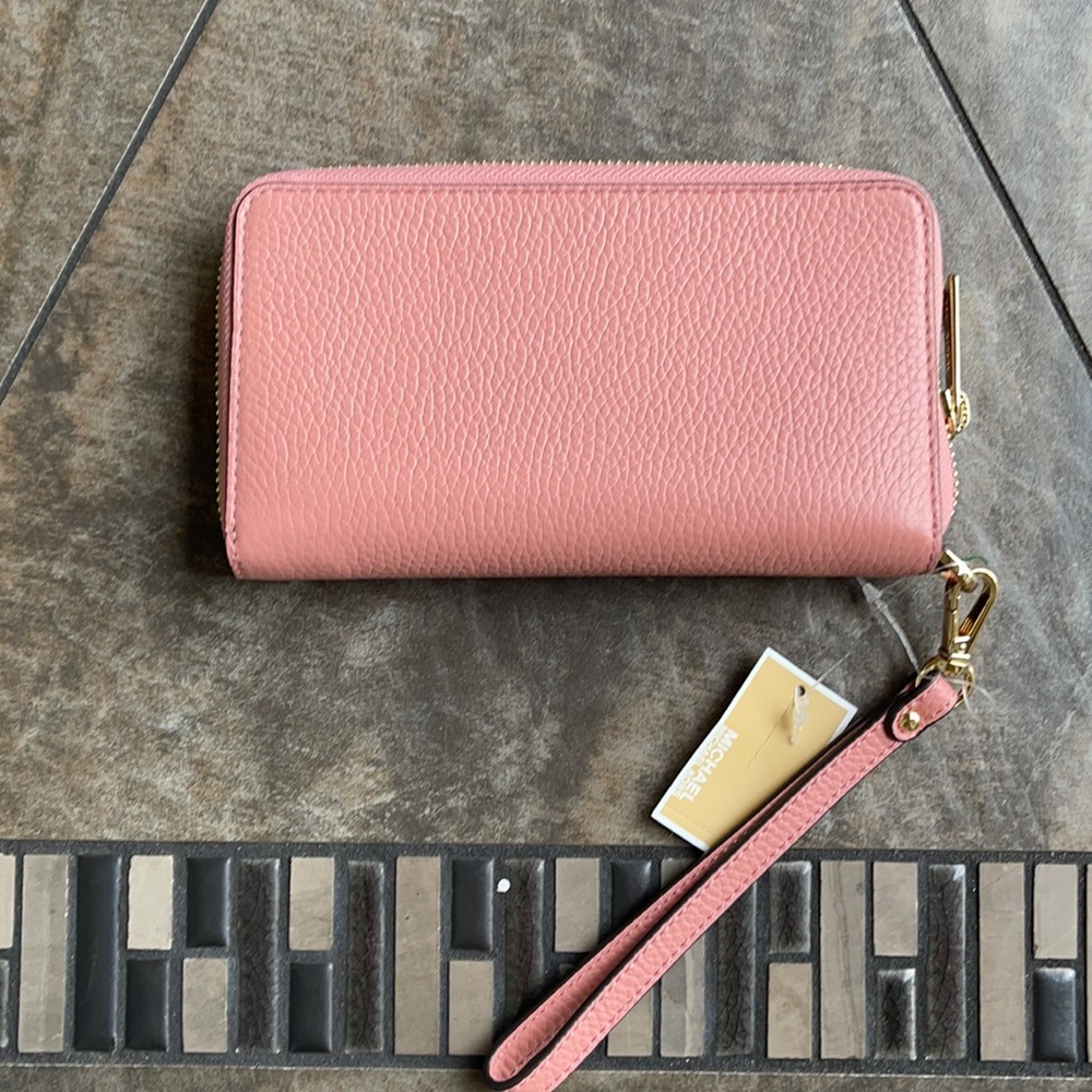 Michael Kors Large Flat MF Phone Case Leather Wallet in Sunset Rose - Picture 4 of 16